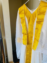 Load image into Gallery viewer, Beautiful Yellow dress

